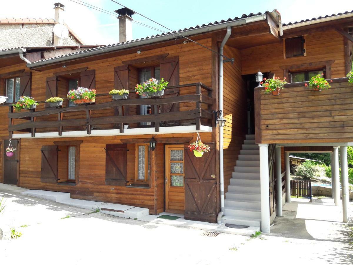Au Chalet D'Anna Saint-Rambert-en-Bugey Esterno foto